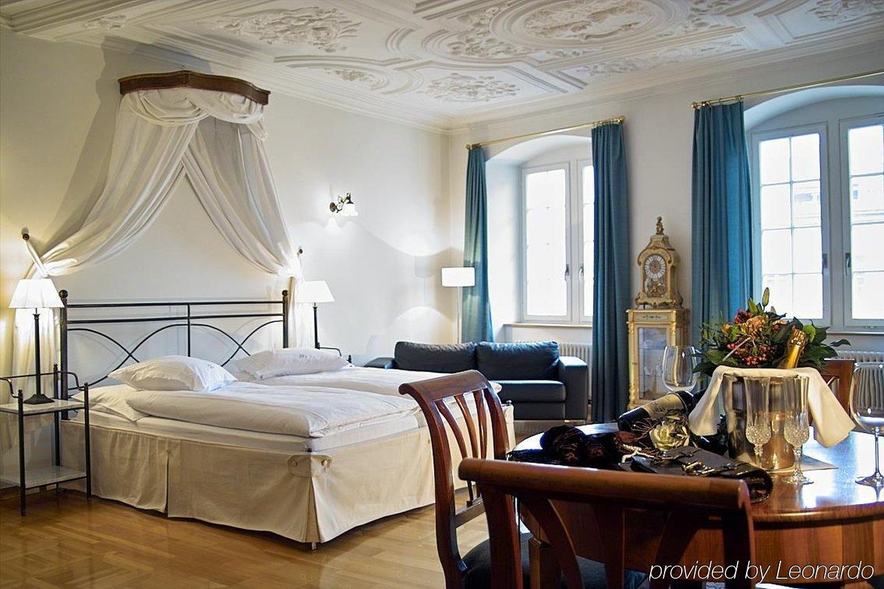 Kronenhof Hotel 3*